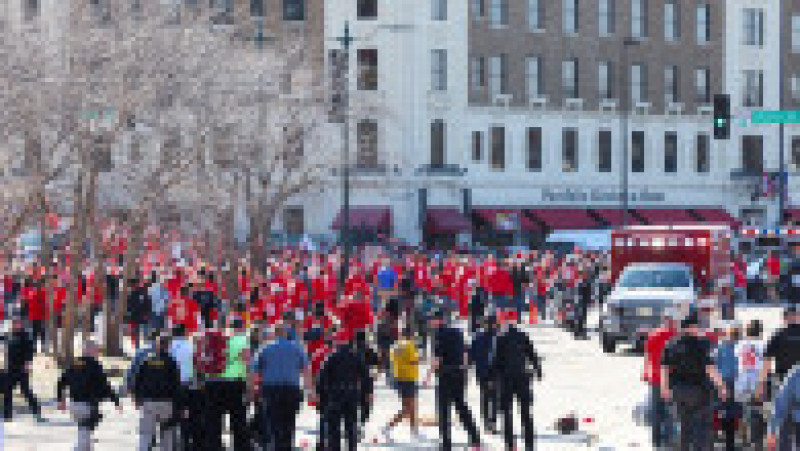 Sunt mai multe persoane care au fost rănite, iar poliția a reținut doi bărbați înarmați. FOTO: Profimedia Images | Poza 3 din 8