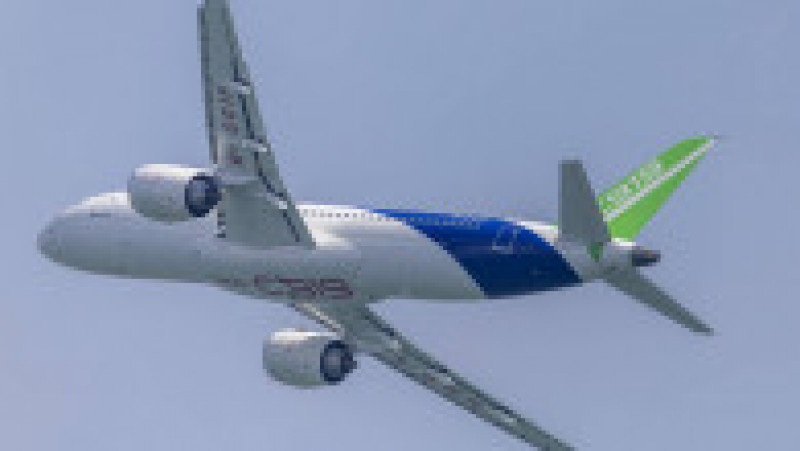 Avionul de linie cu fuzelaj îngust cu două motoare C919, cu 158-192 de locuri, concurează cu modelele consacrate Airbus A320neo şi Boeing 737 MAX 8. Sursa foto: Profimedia Images | Poza 18 din 34