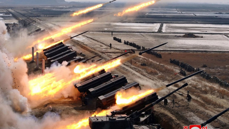 Phenianul dispune de 6.000 de sisteme mari de artilerie care pot lovi orașe importante din Coreea de Sud. Foto: Profimedia Images
