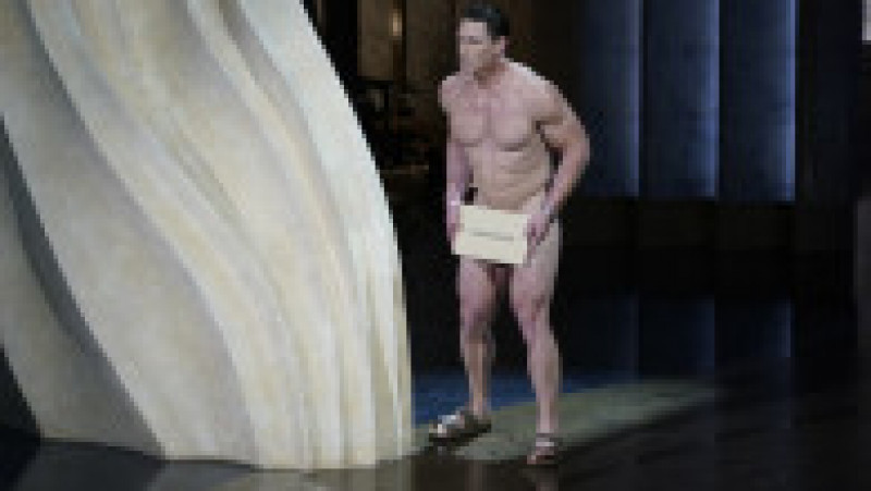 Actorul John Cena a urcat pe scenă gol pușcă pentru a anunța câștigătorul Oscarului pentru costume FOTO: Profimedia Images | Poza 16 din 18