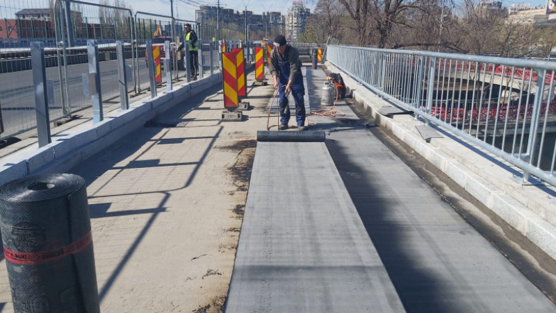 Primarul general al Capitalei, Nicuşor Dan, a anunțat că pe data de 31 martie va fi redeschisă circulaţia rutieră pe Podul Grant. FOTO: Facebook/ Nicușor Dan