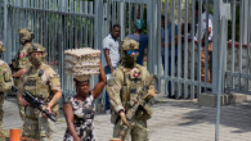 Peste 1500 de oameni au fost ucişi în escaladarea violenţelor dintre bandele din Haiti de la începutul acestui an, arată un raport al Oficiului ONU pentru drepturile omului de la Geneva, citat vineri de dpa. Sursa foto Profimedia Images | Poza 19 din 36