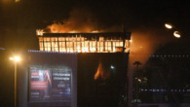 Atac terorist la sala de spectacole Crocus City Hall. Foto: Profimedia | Poza 8 din 26