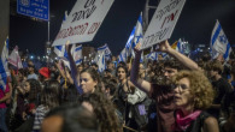 Un protest uriaș a avut loc la Ierusalim. Zeci de mii de oameni i-au cerut premierului Netanyahu să demisioneze. FOTO: Profimedia Images | Poza 17 din 17