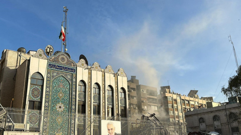 Consulatul iranian din Damasc a fost lovit cu rachete lansate de avioane de luptă ale Israelului. Foto: Profimedia