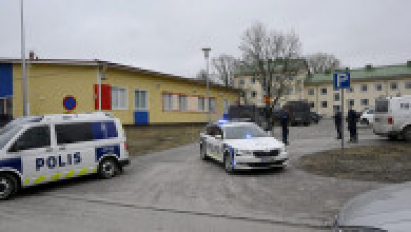 Trei copii au fost răniți într-un atac armat care a avut loc la o școală din orașul Vantaa, Finlanda FOTO: Profimedia Images | Poza 10 din 17