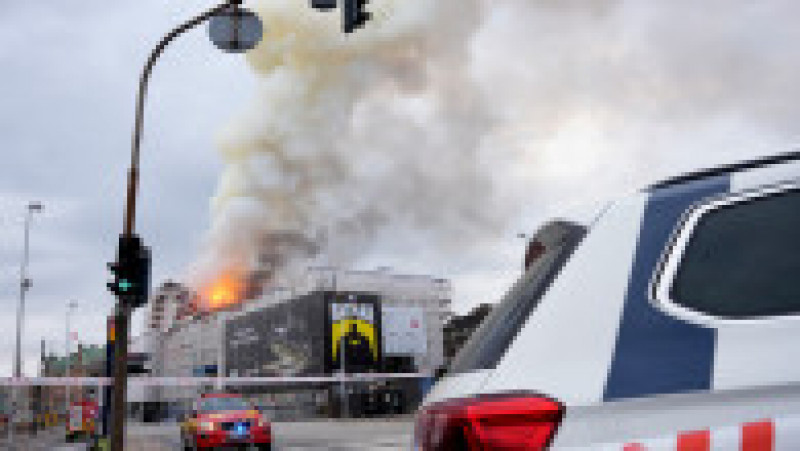 Un incendiu de proporții a izbucnit marți în centrul vechi din Copenhaga, Danemarca. FOTO: Profimedia Images | Poza 4 din 10