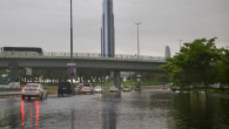 Ploile abundente au inundat mai multe zone din Dubai. FOTO: Profimedia Images | Poza 15 din 34