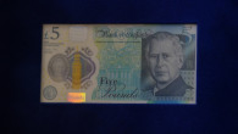 Regelui Charles al Marii Britanii i-au fost prezentate primele bancnote pe care apare chipul său. Foto: Profimedia Images | Poza 2 din 10