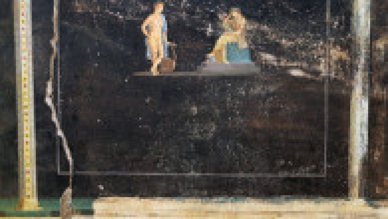 O sală de banchet, cu fresce bine conservate care înfăţişează personaje inspirate de războiul troian, a fost descoperită de arheologi, în Pompei. FOTO: Profimedia Images | Poza 3 din 15