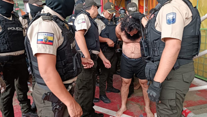 Adolfo „Fito” Macias a evadat în ianuarie din închisoarea în care trăia ca un rege, iar în Ecuador a fost declarată stare de urgență FOTO: Prifimedia Images