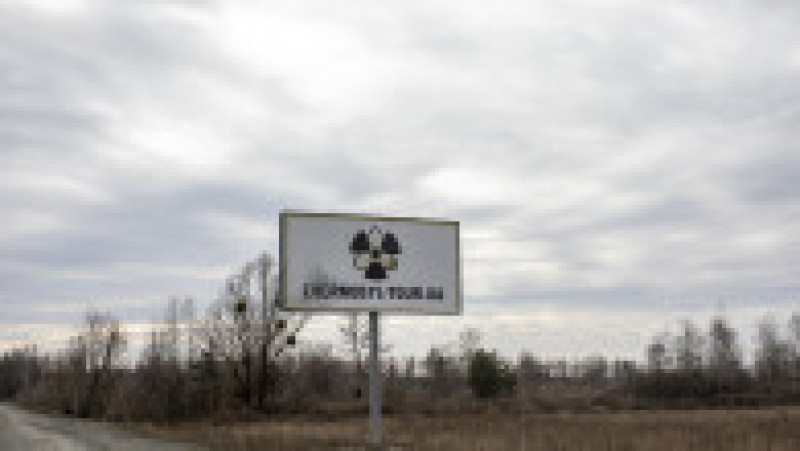 Accidentul nuclear de la Cernobîl a avut loc pe 26 aprilie 1986, la ora locală 01:23. El a fost cauzat de o explozie a centralei nucleare din oraşul ucrainean Pripeat, iar zona apropiată catastrofei a fost contaminată radioactiv. Un nor radioactiv a ajuns în partea de vest a Uniunii Sovietice, Europa şi în estul Americii de Nord. Ţările care au fost afectate cel mai mult de catastrofă au fost Ucraina, Belarus şi Rusia. Foto: Profimedia Images | Poza 5 din 31