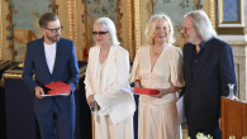 Cei patru membri ai trupei ABBA au fost premiaţi pentru "realizările lor remarcabile în muzica suedeză şi internaţională". Sursa foto: Profimedia Images | Poza 5 din 16