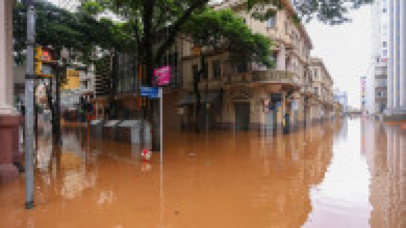 Cel puţin 57 de oameni au murit şi alți 373 sunt dați dispăruți după ce ploi torenţiale şi inundaţii au afectat, în această săptămână, statul brazilian Rio Grande do Sul, FOTO: Profimedia Images | Poza 1 din 24
