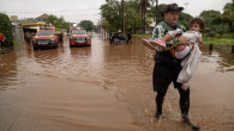Cel puţin 57 de oameni au murit şi alți 373 sunt dați dispăruți după ce ploi torenţiale şi inundaţii au afectat, în această săptămână, statul brazilian Rio Grande do Sul, FOTO: Profimedia Images | Poza 8 din 24
