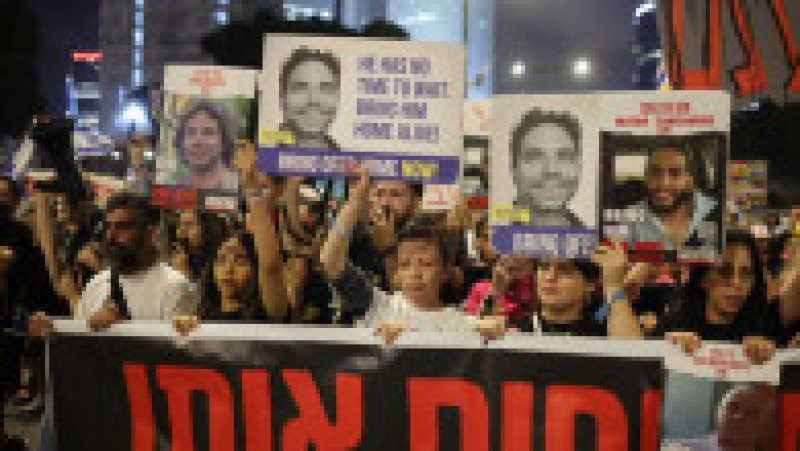 Protest cu mii de oameni la Tel Aviv pentru aducerea acasă a ostaticilor. FOTO: Profimedia Images | Poza 6 din 10