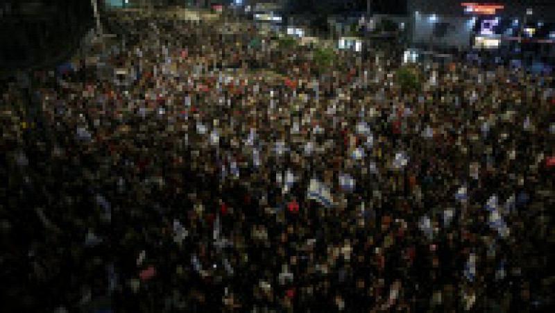 Protest cu mii de oameni la Tel Aviv pentru aducerea acasă a ostaticilor. FOTO: Profimedia Images | Poza 2 din 10