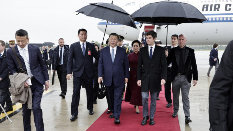 Preşedintele Chinei, Xi Jinping, a sosit duminică la Paris. FOTO: Profimedia Images