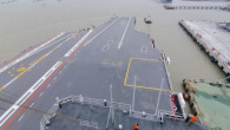 "Fujian", cel mai modern portavion al Chinei, începe testele pe mare. FOTO: Profimedia Images | Poza 7 din 11