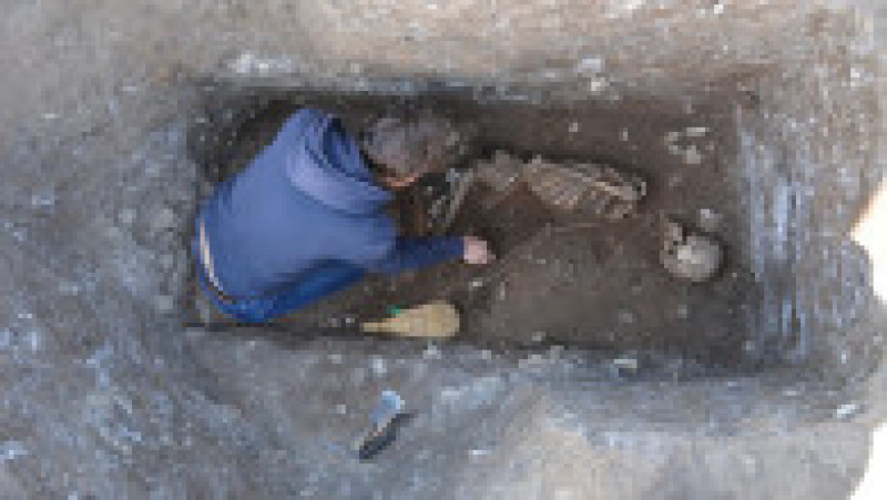 Morminte din Epoca Bronzului descoperite pe un câmp din Prahova. Sursa foto: Muzeul Judetean de Istorie si Arheologie Prahova | Poza 2 din 33