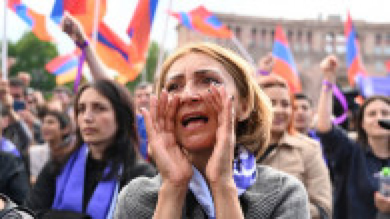Mii de armeni au protestat duminică, cerând demisia premierului Nikol Paşinian. FOTO: Profimedia Images | Poza 4 din 9