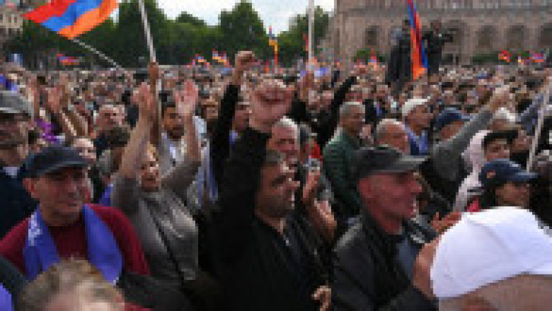 Mii de armeni au protestat duminică, cerând demisia premierului Nikol Paşinian. FOTO: Profimedia Images | Poza 5 din 9