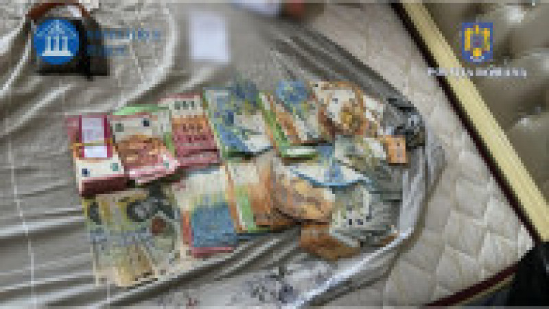 Vrăjitoare din Galați reținută, pentru că ar fi înșelat mai mulți români pe internet. Sursa foto: Poliția Română | Poza 4 din 4