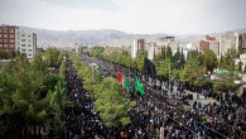 Ebrahim Raisi a fost înmormântat joi în oraşul său natal, Mashhad. FOTO: Profimedia Images | Poza 8 din 12