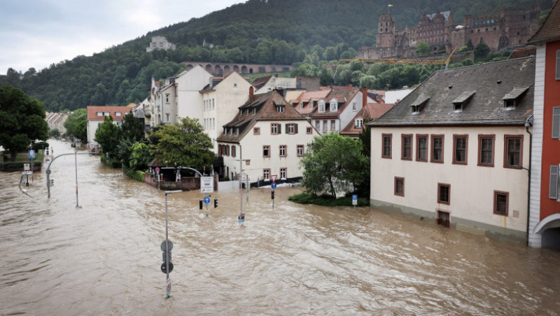 Ploile torenţiale au provocat inundaţii pe scară largă în sudul Germaniei. Foto: Profimedia