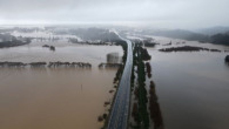 Ploile abundente au făcut ravagii în sudul și centrul statului Chile. Foto: Profimedia | Poza 9 din 10