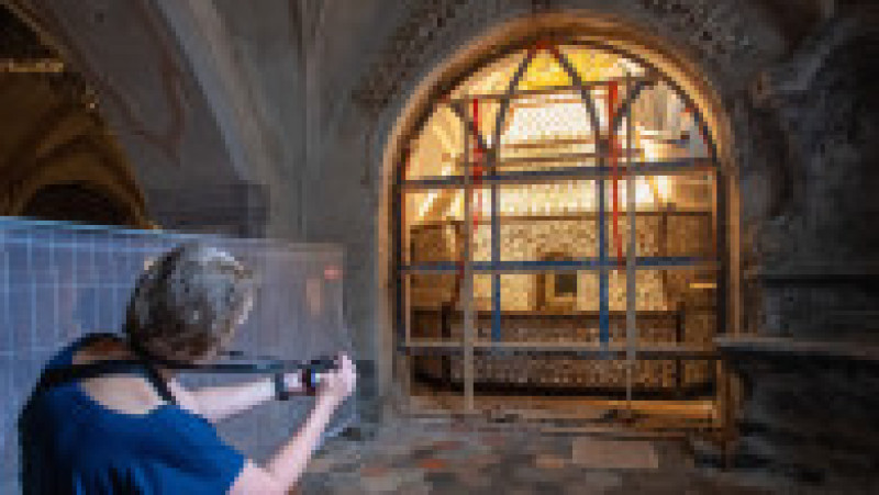 O capelă aflată în cimitrirul din Sedlec, o suburbie a orașului Kutna Hora din Cehia, ascunde o serie de monumente neobișnuite. Sursa foto Profimedia Images | Poza 3 din 24