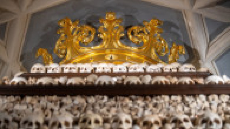 O capelă aflată în cimitrirul din Sedlec, o suburbie a orașului Kutna Hora din Cehia, ascunde o serie de monumente neobișnuite. Sursa foto Profimedia Images | Poza 21 din 24