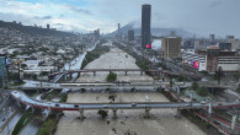 Furtuna tropicală Alberto s-a dezlănțuit în nordul Mexicului. Ploaia abundentă a provocat inundații și alunecări de teren. FOTO: Profimedia Images | Poza 9 din 13