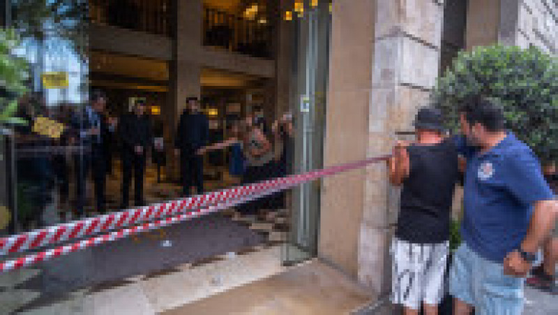 Mii de oameni din Barcelona au protestat în stradă, supărați că orașul a ajuns de nelocuit. FOTO: Profimedia Images | Poza 3 din 11