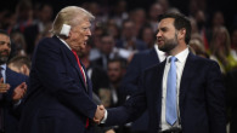 Donald Trump a venit cu urechea bandajată la prima apariție publică după tentativa de asasinat din Pennsylvania. Foto: Profimedia | Poza 14 din 14