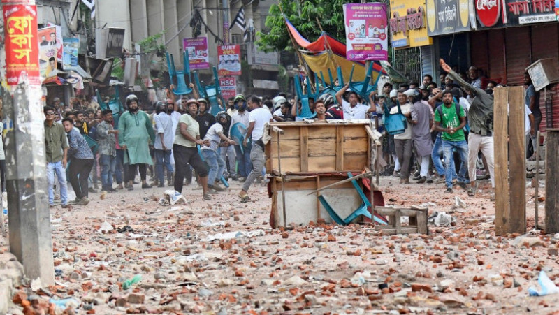 Proteste în Bangladesh. Foto: Profimedia Images