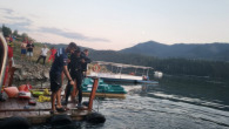 Un tânăr de 19 ani s-a înecat în lacul Colibița, după ce a căzut de pe un ponton. Sursa foto: ISU Bistrița-Năsăud | Poza 1 din 4