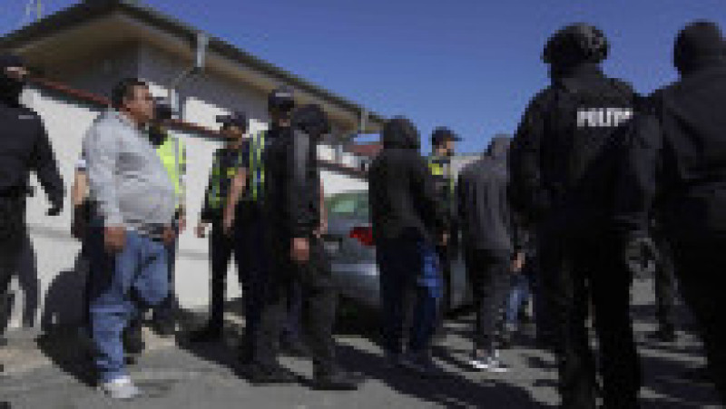 Percheziții de amploare după scandalul din Pantelimon. Foto: Inquam Photos/ Octav Ganea | Poza 4 din 7