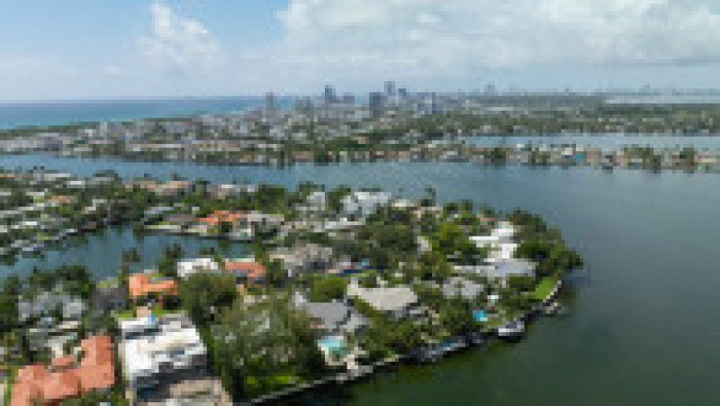 În august 2023, la un an după ce sistemul a fost montat, locuitorii din Indian Creek au aflat că au un nou vecin: Jeff Bezos, al doilea cel mai bogat om din lume. Foto: Profimedia Images | Poza 11 din 12