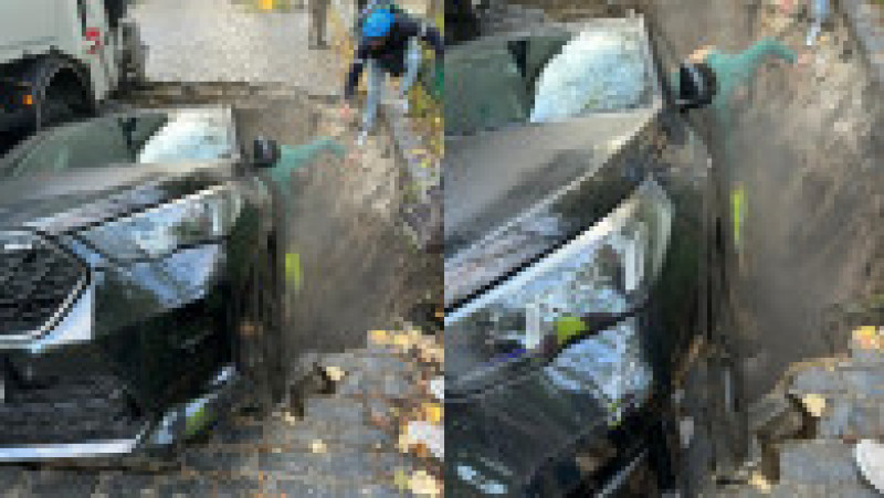 Momentul în care strada din București s-a surpat, iar un copil și o mașină au fost „înghițiți” de pământ. Foto: Digi24 | Poza 4 din 13
