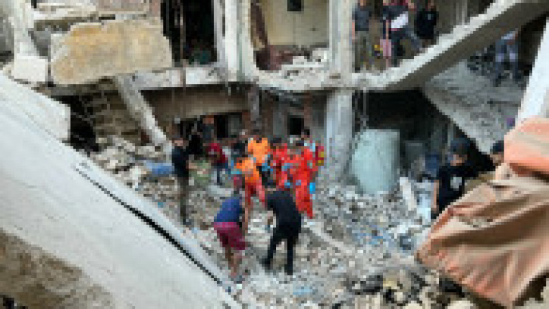 Armata israeliană a anunţat, în noaptea de luni spre marţi, că forţele sale terestre au început raiduri „limitate, localizate şi ţintite” împotriva Hezbollah, în zona de frontieră din sudul Libanului. Foto: Profimedia | Poza 11 din 14