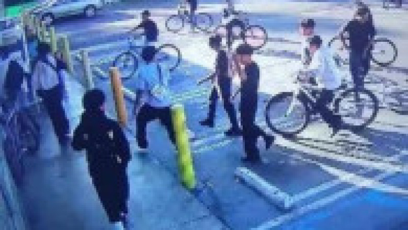 Jafuri în masă din mai multe magazine din Los Angeles. Foto: LAPD | Poza 2 din 4