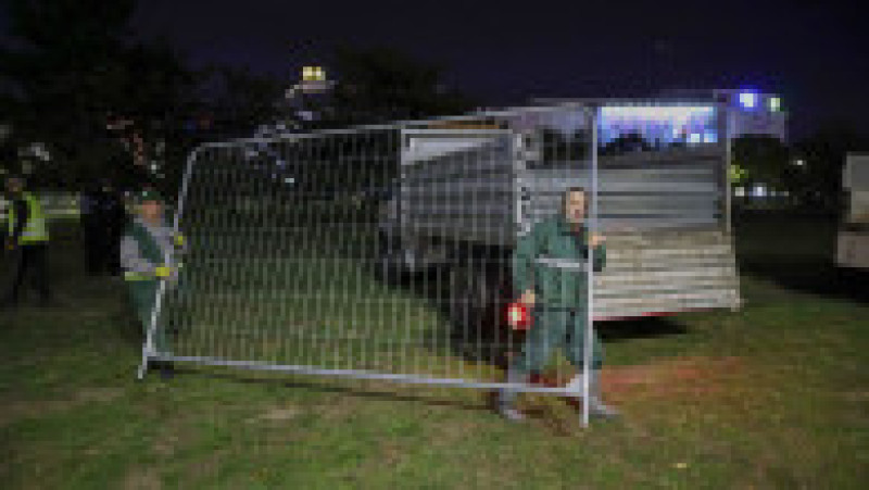 Parcul de la Piața Unirii a fost „câmpul de bătaie” în confruntarea dintre Nicușor Dan și Daniel Băluță. Foto: INQUAM Photos / Octav Ganea | Poza 9 din 12