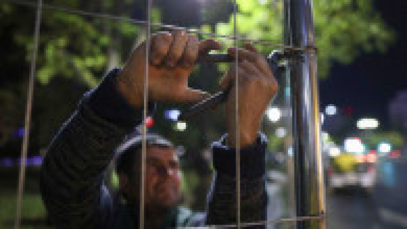Parcul de la Piața Unirii a fost „câmpul de bătaie” în confruntarea dintre Nicușor Dan și Daniel Băluță. Foto: INQUAM Photos / Octav Ganea | Poza 10 din 12