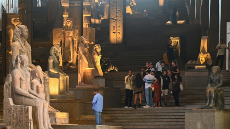Marele Muzeu Egiptean de un miliard de dolari se deschide parțial după două decenii. FOTO: Sayed Hassan/Getty Images