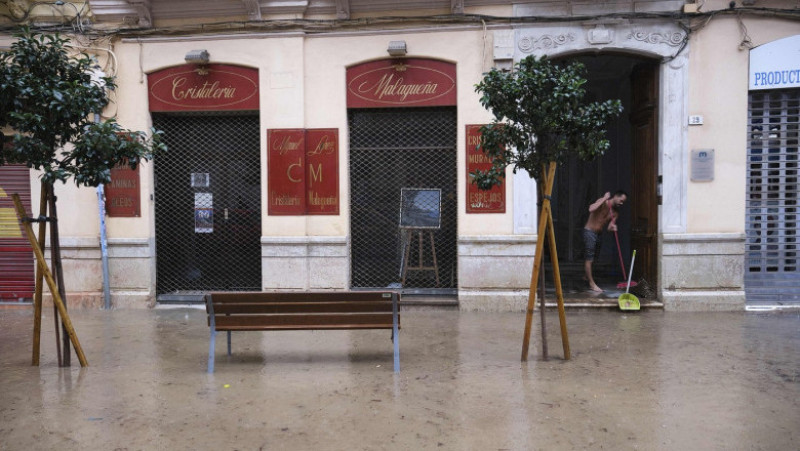 13 noiembrie. Mii de persoane au fost evacuate din Malaga, din cauza inundațiilor devastatoare și a unor noi alerte meteo extreme în Spania. Foto: Profimedia