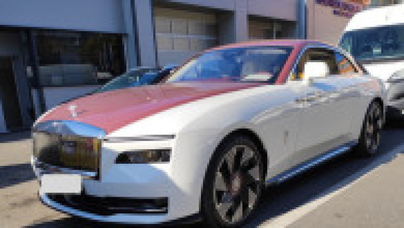 Rolls Royce Spectre adus la RAR pentru omologare. Sursă foto: RAR / Facebook | Poza 4 din 4