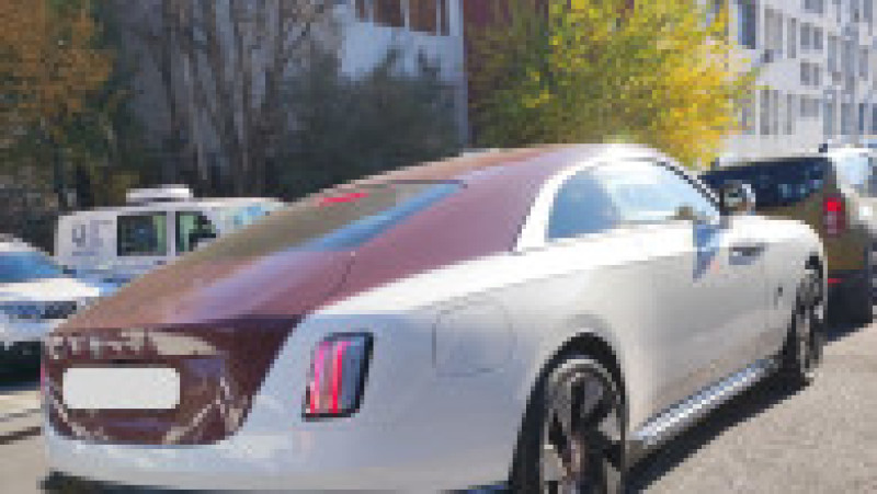 Rolls Royce Spectre adus la RAR pentru omologare. Sursă foto: RAR / Facebook | Poza 3 din 4