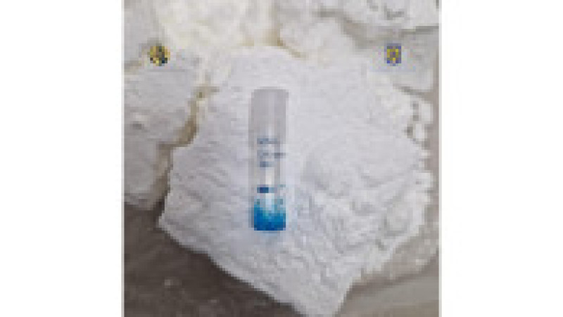 Sute de kilograme de droguri, comprimate şi alte substanţe psihoactive confiscate în cadrul operațiunii „BLIZZARD". Foto: Poliția Română | Poza 8 din 8