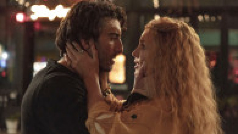 „It Ends with Us” (2024) – Justin Baldoni în rolul lui Ryle Kincaid, Blake Lively în rolul lui Lily Bloom. Foto: Profimedia | Poza 1 din 3